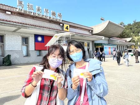 旅行社業者自辦澎湖、馬祖包機直飛行程，開啟兩地觀光交流新里程。（圖／文：馮紹夫）