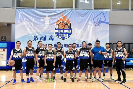 以球會友、傳承精神　遠鵬老馬盃熱血開打。（圖：王致潔、馮紹夫）