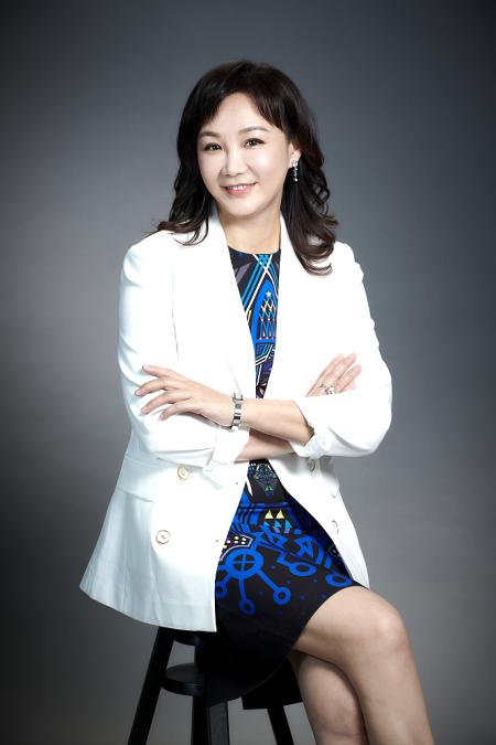 臺師大教授、互動藝術實驗室主持人曹筱玥榮獲今年度教育部社會教育貢獻獎（個人獎）。（圖：曹筱玥教授提供）