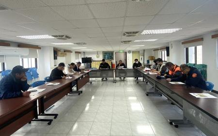 北竿鄉公所召開復興路臨時停車方案討論會，各單位針對交通與救災需求交換意見。（圖／文：鄭禮頤）