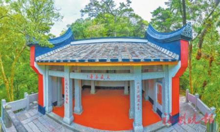 修繕竣工的水雲亭。