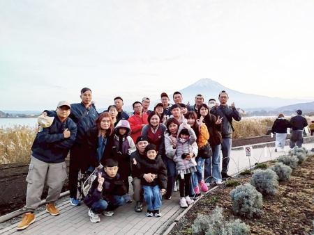 家庭日探訪日本山中湖。