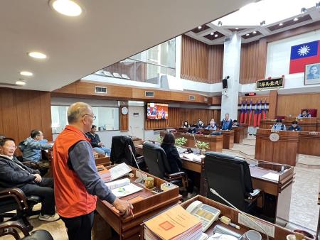 縣議會2日進行本縣115年度地方總預算暨附屬單位預算案聯席審查。（圖：馮紹夫）