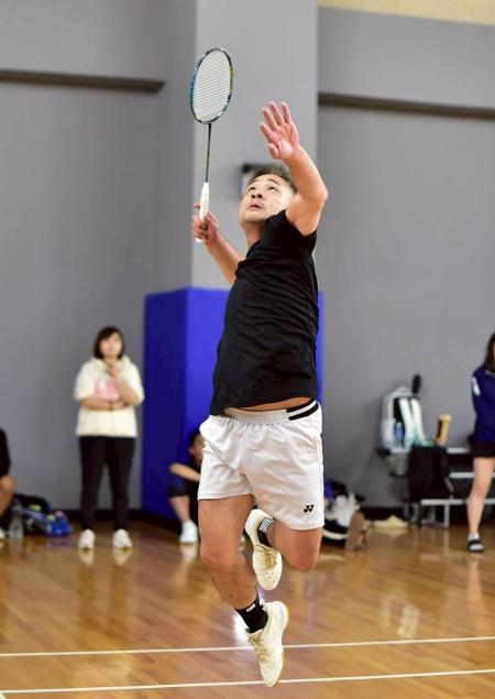 縣長盃羽球賽　台馬好手以球會友。（圖：連江縣羽球委員會）