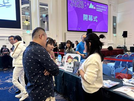 2025台灣觀光產業媒合嘉年華會16日在台中登場，連江縣以「春遊馬祖．戰地巡禮」為主題，廣邀國人春遊馬祖。（圖：連江縣交旅局）