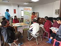 　環資局辦理環保集點宣導活動，希望引導鄉親選擇綠色消費，達到節能減碳效果。（圖／文：宋幸儒）