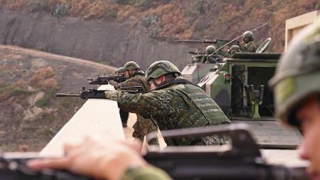 完成戰備機動後實施監控。