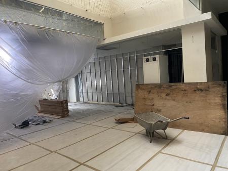 北竿坂里遊客中心室內空間進行整修，工程作業持續推動。（圖／文：鄭禮頤）