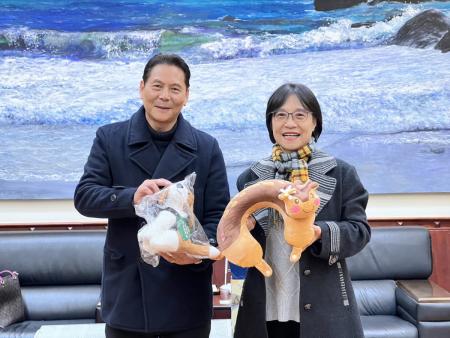 農業部動植物防疫檢疫署署長杜麗華率團隊抵馬視察防疫，並拜會縣長王忠銘。（圖／文：馮紹夫）