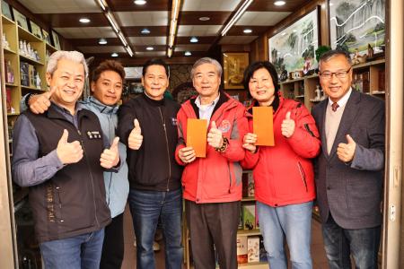 縣府春節慰問金發放　全縣計2624人受惠