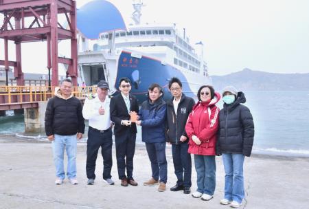 春節近　東引所會致贈新臺馬輪加菜金