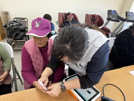 北市聯合醫院橋仔辦理護理講座　分享冬季保健、提供健康檢測