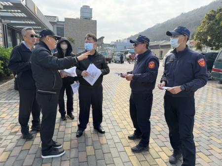 警察局長北竿行　會勘擺暝文化祭交管事宜