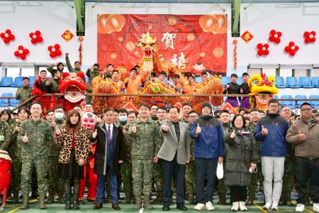 東引新春團拜熱鬧登場　軍民互道祝福