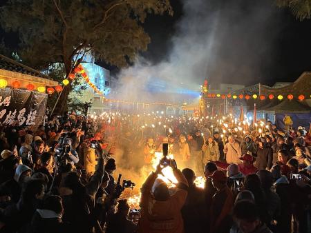 正月十三燒馬糧　桃園市長張善政率團隊共襄盛舉