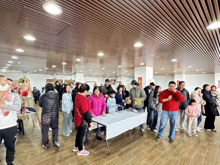 馬祖特色產業園區「年貨市集」　民眾攜家帶眷參與