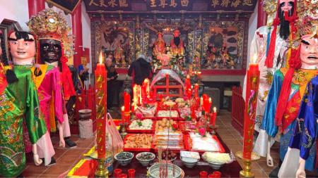 福正白馬尊王廟擺暝　旅台鄉親返鄉祈福