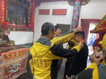 正月十四「神與人的鏈結」　橋仔宮廟人潮絡繹不絕