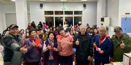 元宵喜氣洋洋　東莒文化促進協會猜燈謎送好運