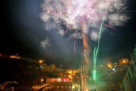 東引十八暝遊燈遶境，迎神隊伍所經之處是鑼鼓炮竹聲喧天，充滿動感與歡樂。（圖／文：陳其敏）