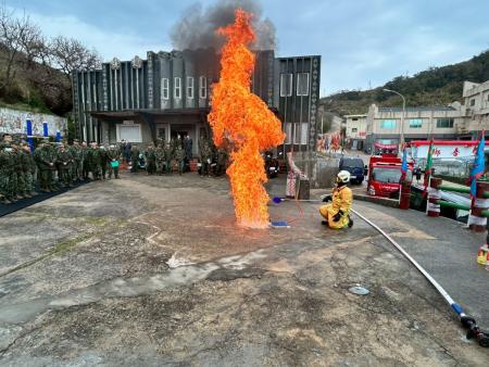 強化營區用火安全　莒光消防分隊入營防災宣導