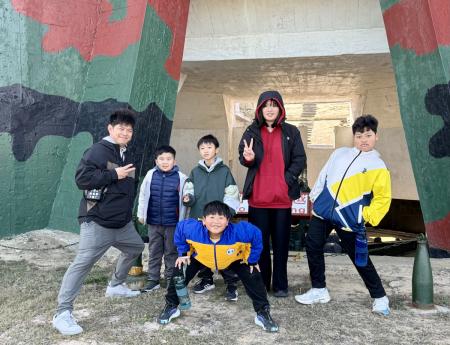 東莒國小戶外教學　周小馬帶領學子探索在地魅力