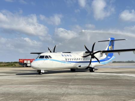 高雄—馬祖航線114年6月6日正式復航，南竿機場以水門禮迎接首航班機，象徵睽違近20年的航線重新啟動。