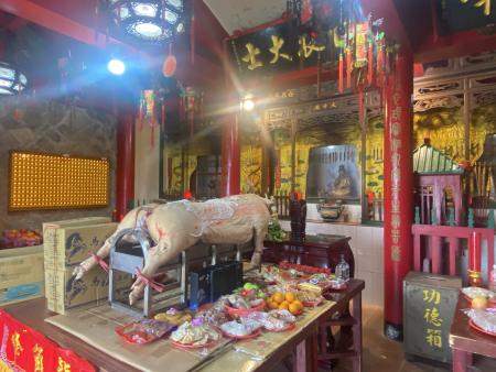 北竿芹壁龍角峰伍位靈公廟祈夢活動17日上午舉行，為今年馬祖擺暝文化祭最終場民俗活動。（圖／文：鄭禮頤）