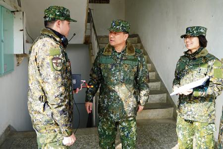 指揮官實地視導，瞭解官兵生活狀況。