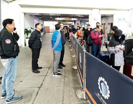 霧季南北之星再次啟動　25日疏運446人往返！