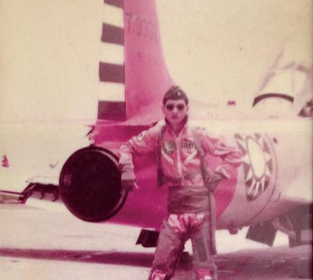 飛越命運與天空　馬祖首位飛官曹明清的精采人生　／文：王致潔