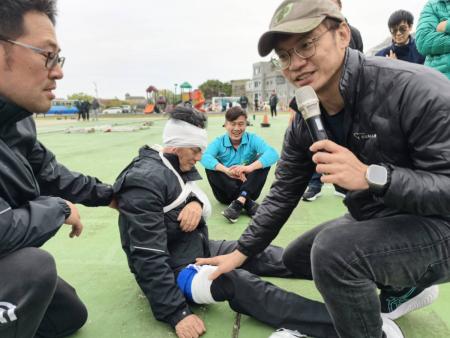 消防義消體技能交流　各隊拚戰展實力。（圖與文：鄭禮頤）