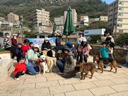 民社處「毛孩同行親子體驗日」　落實生命教育