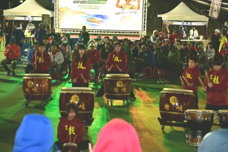 北硬選手之夜精彩回顧　火砲射擊、勁歌熱舞嗨翻全場。（圖：王致潔、鄭禮頤、交旅局）
