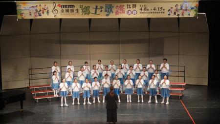 東引國中小、介壽國中小代表隊在全國鄉土歌謠比賽雙雙榮獲優等肯定，也讓觀眾聽見屬於馬祖的文化底蘊。（圖：東引國中小、介壽國中小）