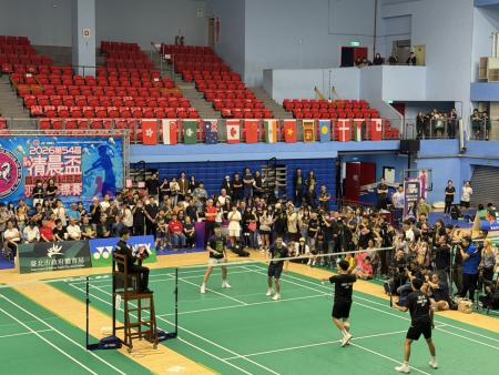 連江縣羽球委員會參加第54屆世界清晨盃暨吳文達紀念盃羽球錦標賽榮獲邀請團體賽第3名。（圖：連江縣羽球委員會）