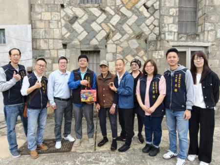 橋仔黃炎炎90歲生日　北竿所會獻上祝福