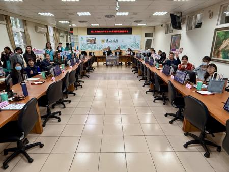 王忠銘：提升長者生活品質，持續優化資源佈建