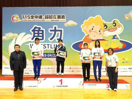 三連霸！馬中劉玉婷全中運角力奪金