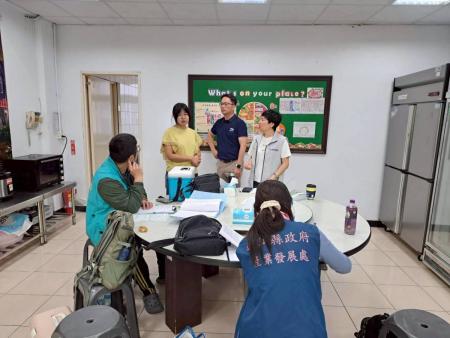 縣府辦理校園午餐聯合稽查，莒光地區東莒國小與敬恆國中小皆符合規定。（圖／文：蔡夢玲）