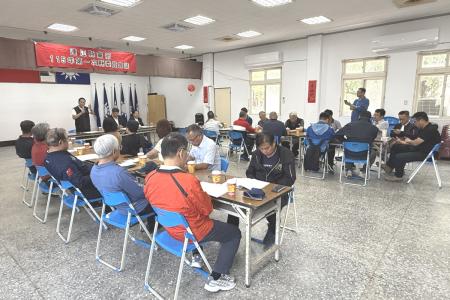 國民黨連江縣黨部5月2日通過建請中央徵召現任縣長王忠銘參選案。（圖／文：王致潔）