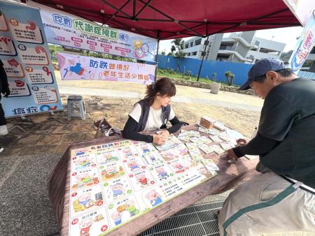響應世界無菸日，衛生局舉辦闖關活動闔家同歡。（圖／文：鄭綿綿）