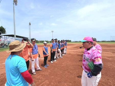第20屆縣長盃慢壘錦標賽火熱進行，最後決賽循環將在13日分出勝負。（圖／文：馮紹夫）