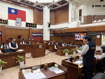 議會重頭戲　縣政總質詢登場