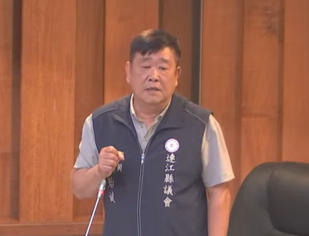 陳貽斌質詢青帆港埠建設規劃　爭取軍機台北載客疏運