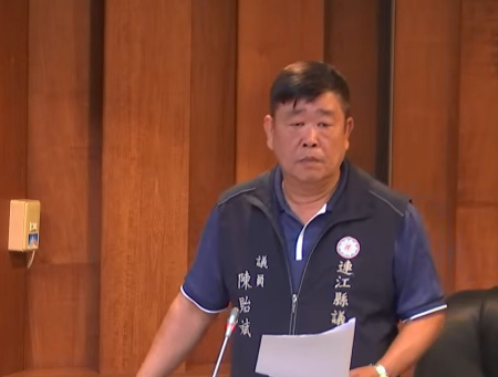陳貽斌爭取補助公務人員健檢、關心霧季道路交通安全