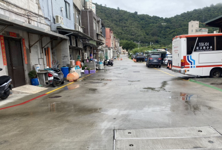 塘岐中正路後方道路完成標線劃設　採時段性開放停車