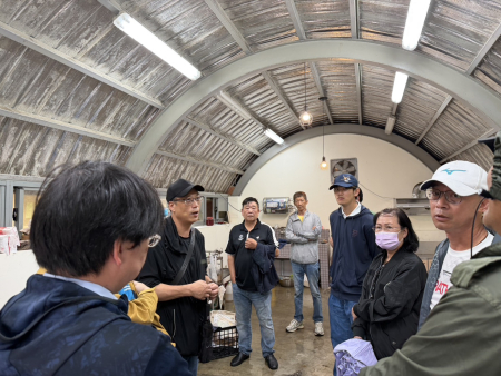 東莒大浦地基掏空擴大　縣府與地方各界現勘