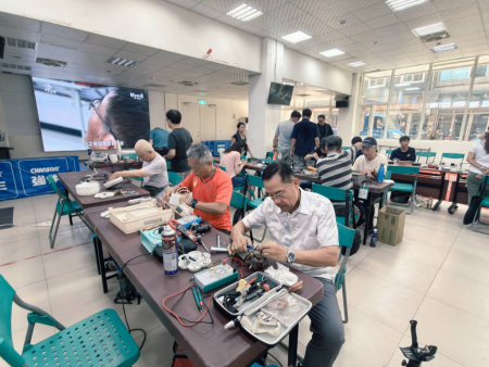 小家電維修巡迴服務到北竿　舊電器重獲新生