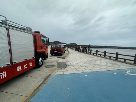 防範巴威颱風　北竿消防、義消巡視重點區域